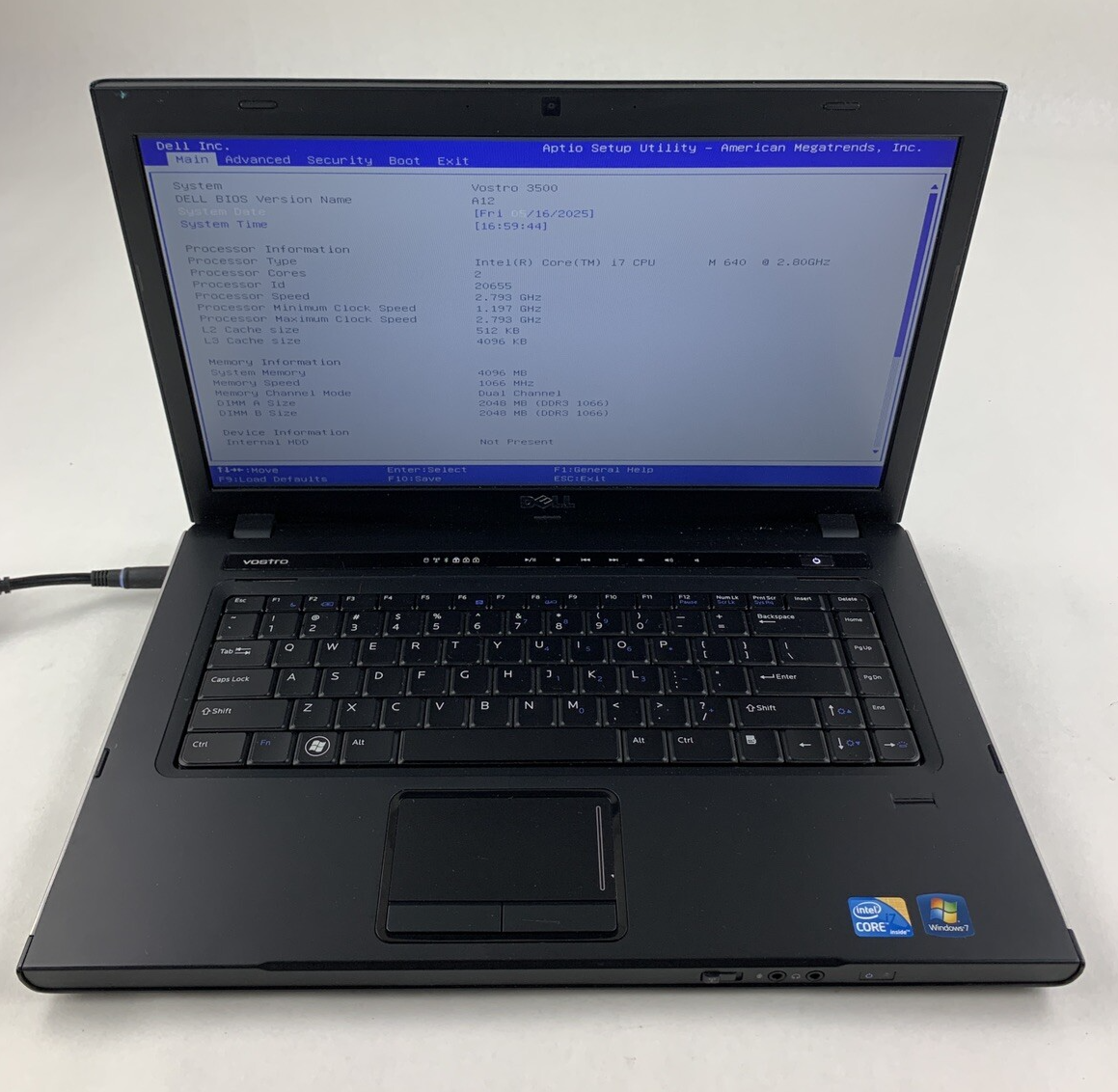 Dell Vostro 3500 Laptop i7 M 640 2.8 GHz 4 GB Ram No OS No HDD No Batt No AC