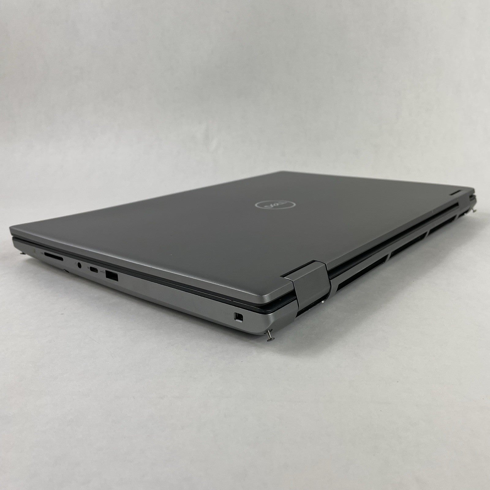 Dell Precision 7770 17.3" i7-12850HX 4.15GHz 64 GB RAM NVIDIA A3000 No SSD/OS/AC12