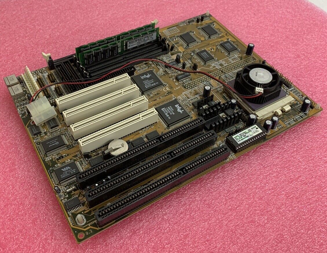 Asus PT-2006 Motherboard Intel Pentium 166MHz 16MB RAM No Shield