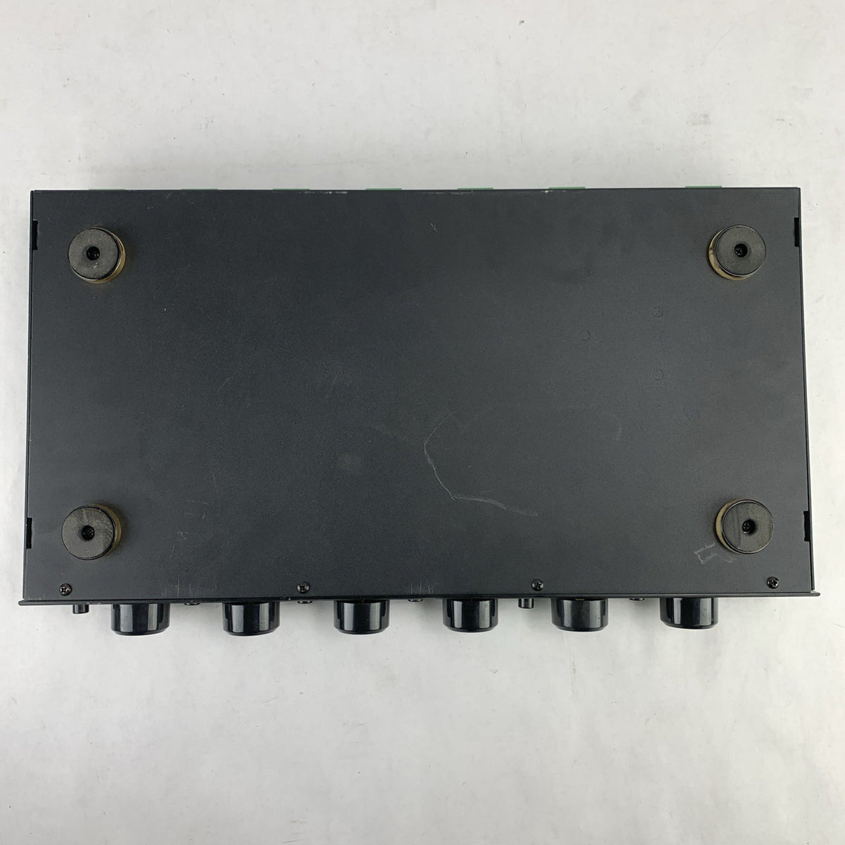 Episode EA-MR-SSVC-6 6-Pair Speaker Selector Box6