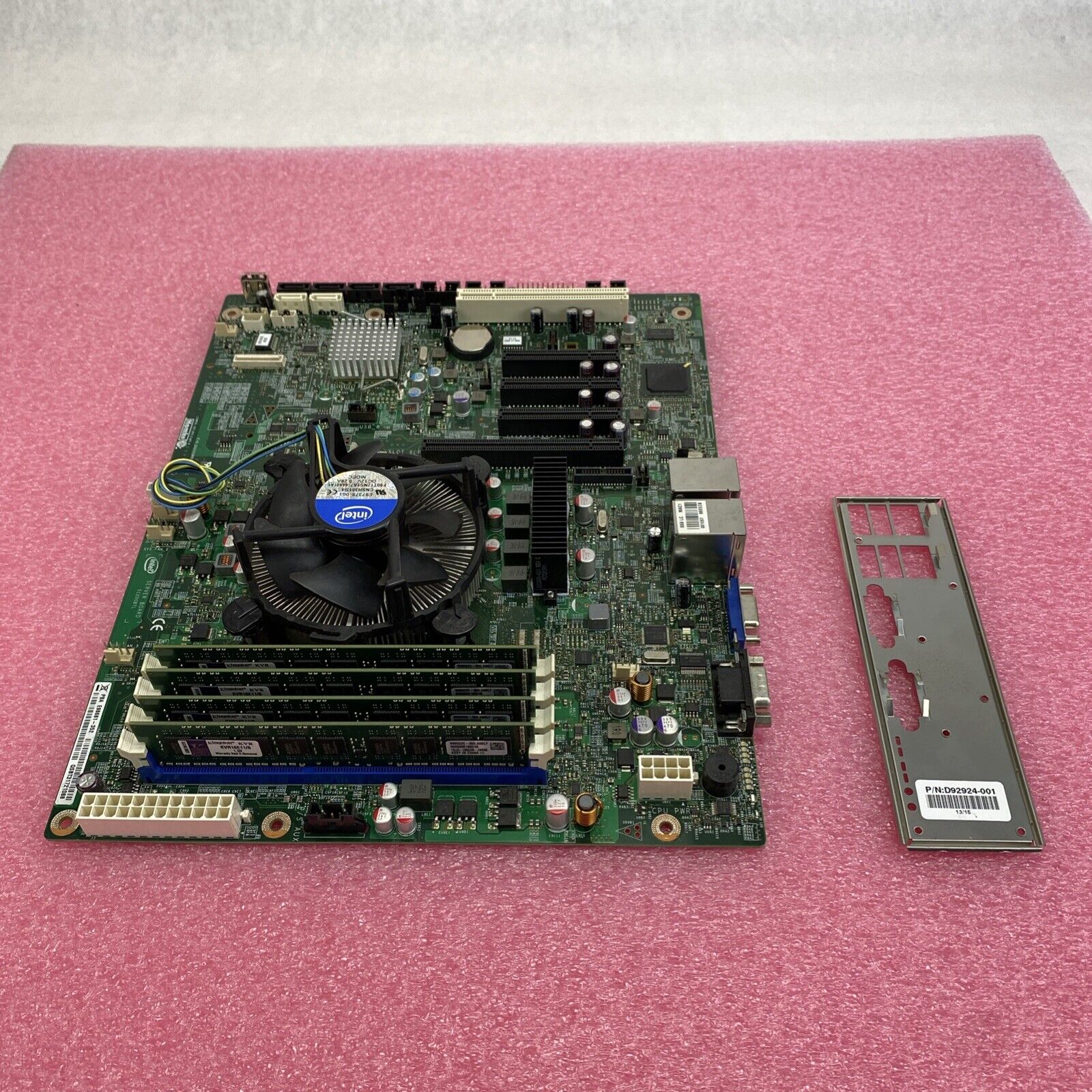 Intel S1200BTL Motherboard Intel Xeon E3-1230V2 3.3GHz 32GB RAM w/ Shield