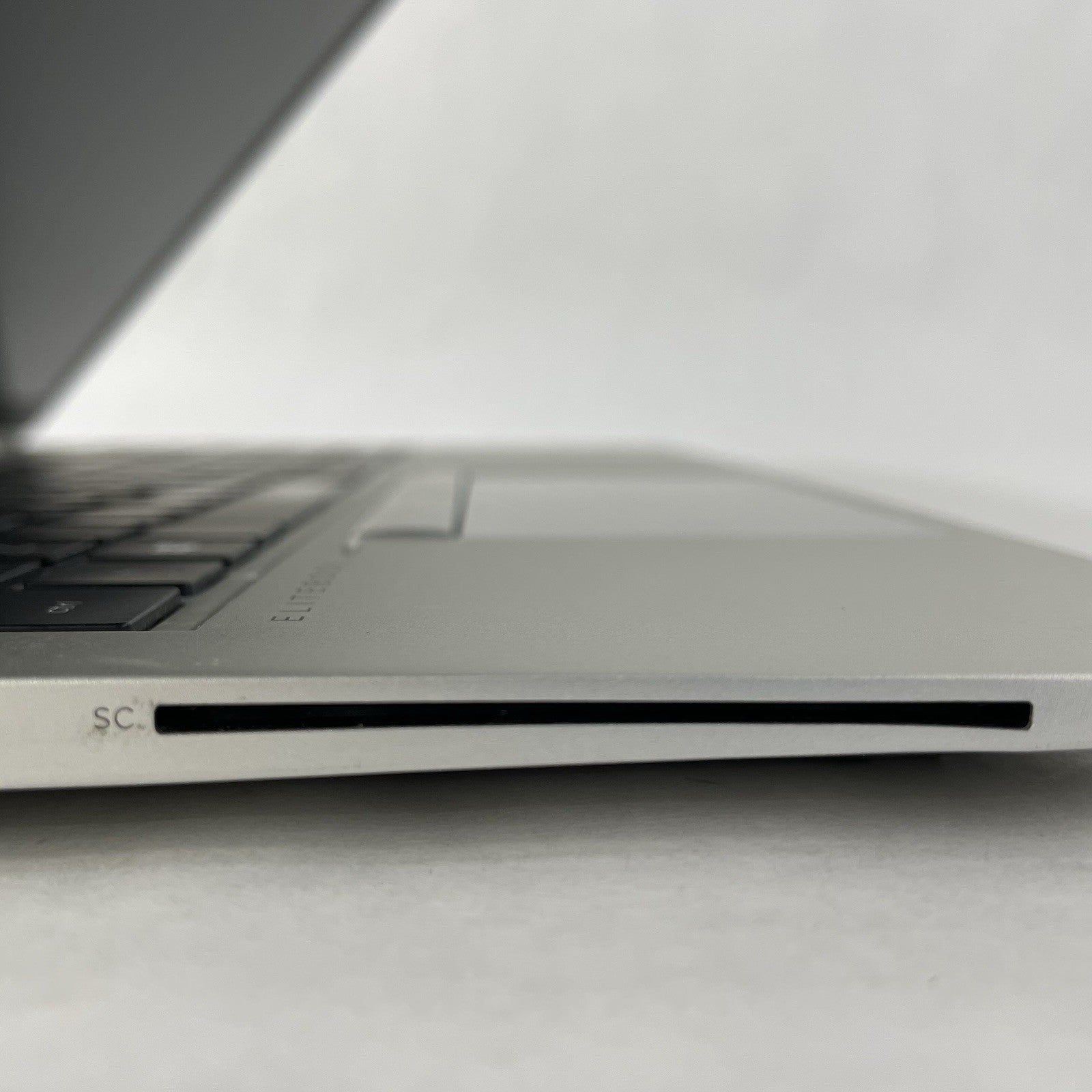 HP EliteBook 850 G8 15.6" i5-1145G7 2.60 GHz 16 GB RAM No SSD/OS/AC5