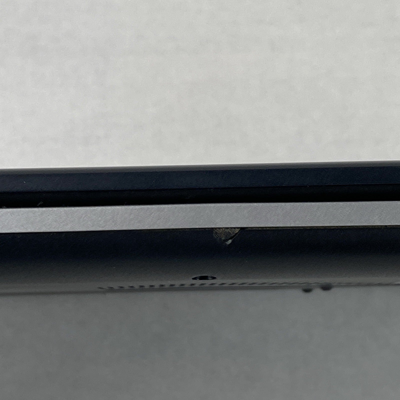 HP ProBook 640 G3 Core i5-7200U 2.50 GHz 8 GB RAM 14" No HDD No OS
