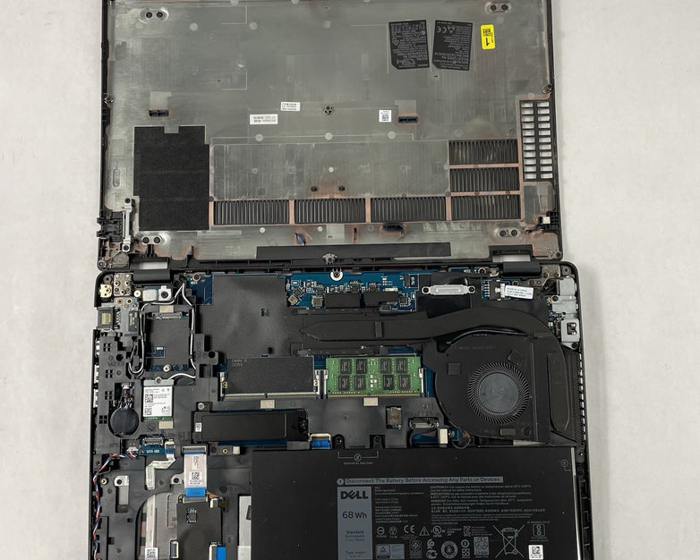 Dell Latitude 5410 15.6" i7-9850H 2.60 GHz 8 GB RAM No SSD/OS/AC