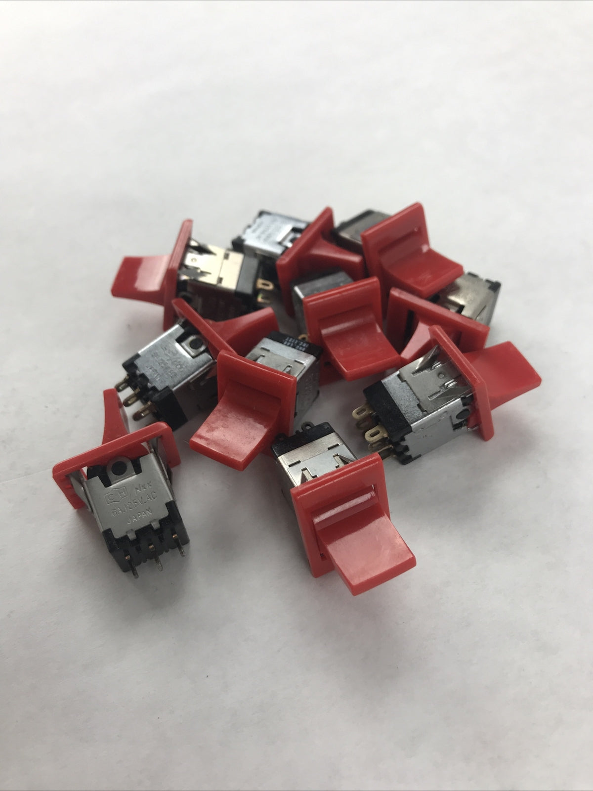 Lot of 10 Cutler Hammer DPDT Switch 6A/125VAC NKK