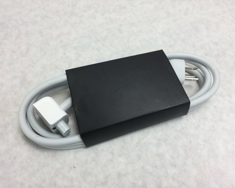 OEM Apple (Longwell)  E344535  LS-7A  2.5A 125V  6Ft  AC Power Cord