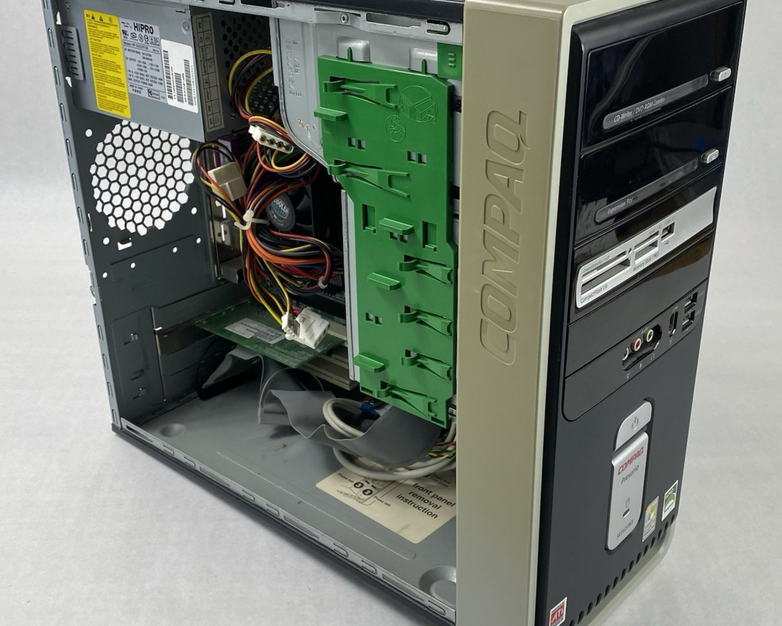 HP Presario SR1610NX MT AMD Sempron 3200+ 1.80GHz 1GB RAM No HDD No OS