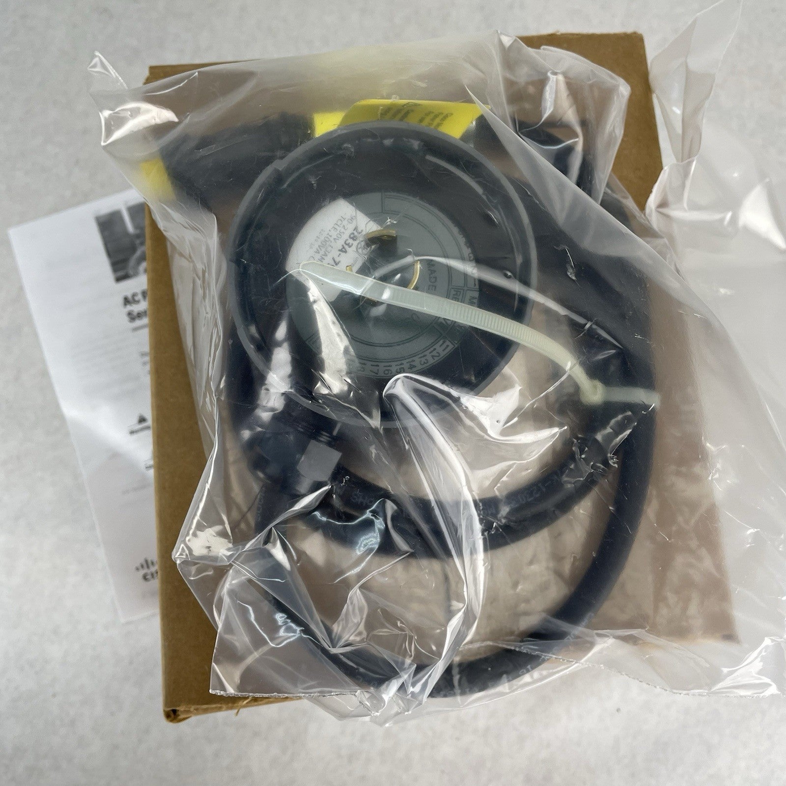 Cisco 1520 Series Street Light Power Tap 4 ft Aironet AIR-PWR-ST-LT-R3P