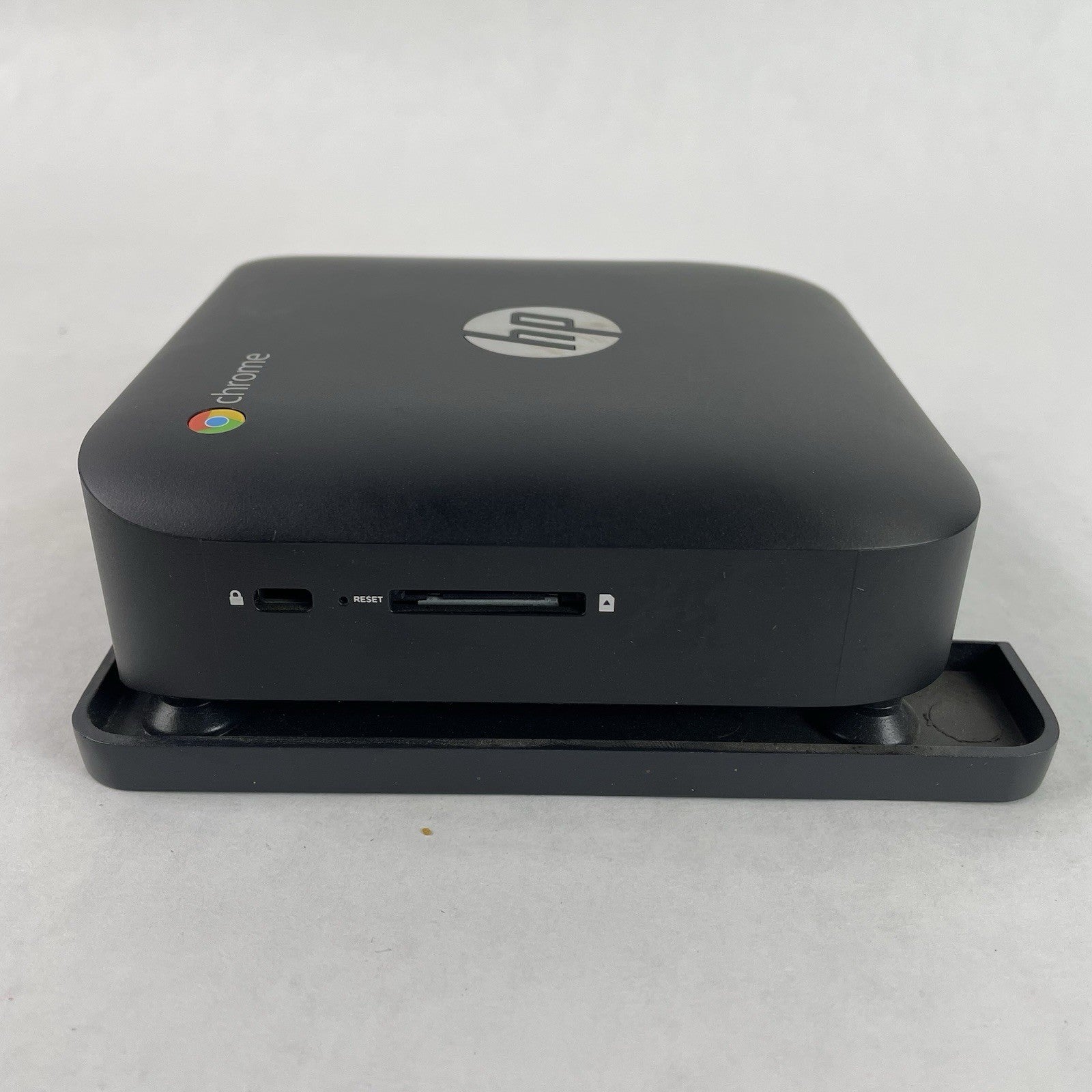 HP ChromeBox J5N49UT Celeron 2955U 1.40 GHz 2 GB RAM 16 GB SSD Chrome OS4