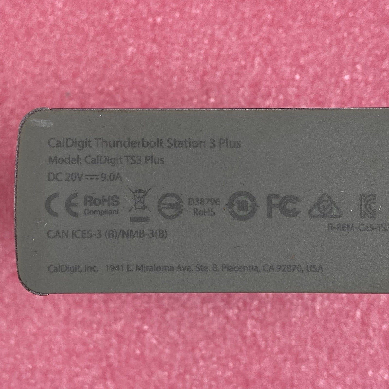CalDigit Thunderbolt Station 3 Plus Silver Docking Station No AC Adapter 5