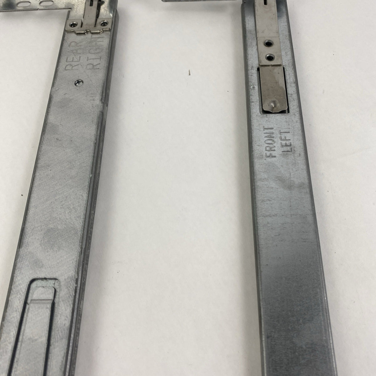HP 364676-001 and 364686-001 Sliding Server Rails 6