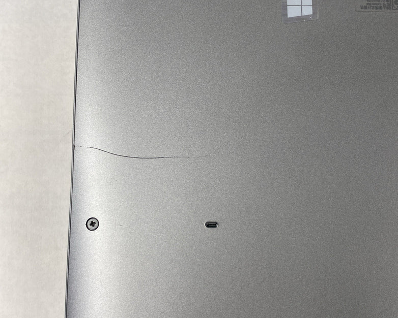 Dell Latitude 5520 Intel Core i5-1145G7 2.60 GHz 16 GB RAM 15.6" No SSD No OS