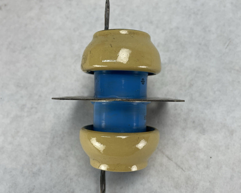 DS 030070 RF Power Feed-Through Capacitor
