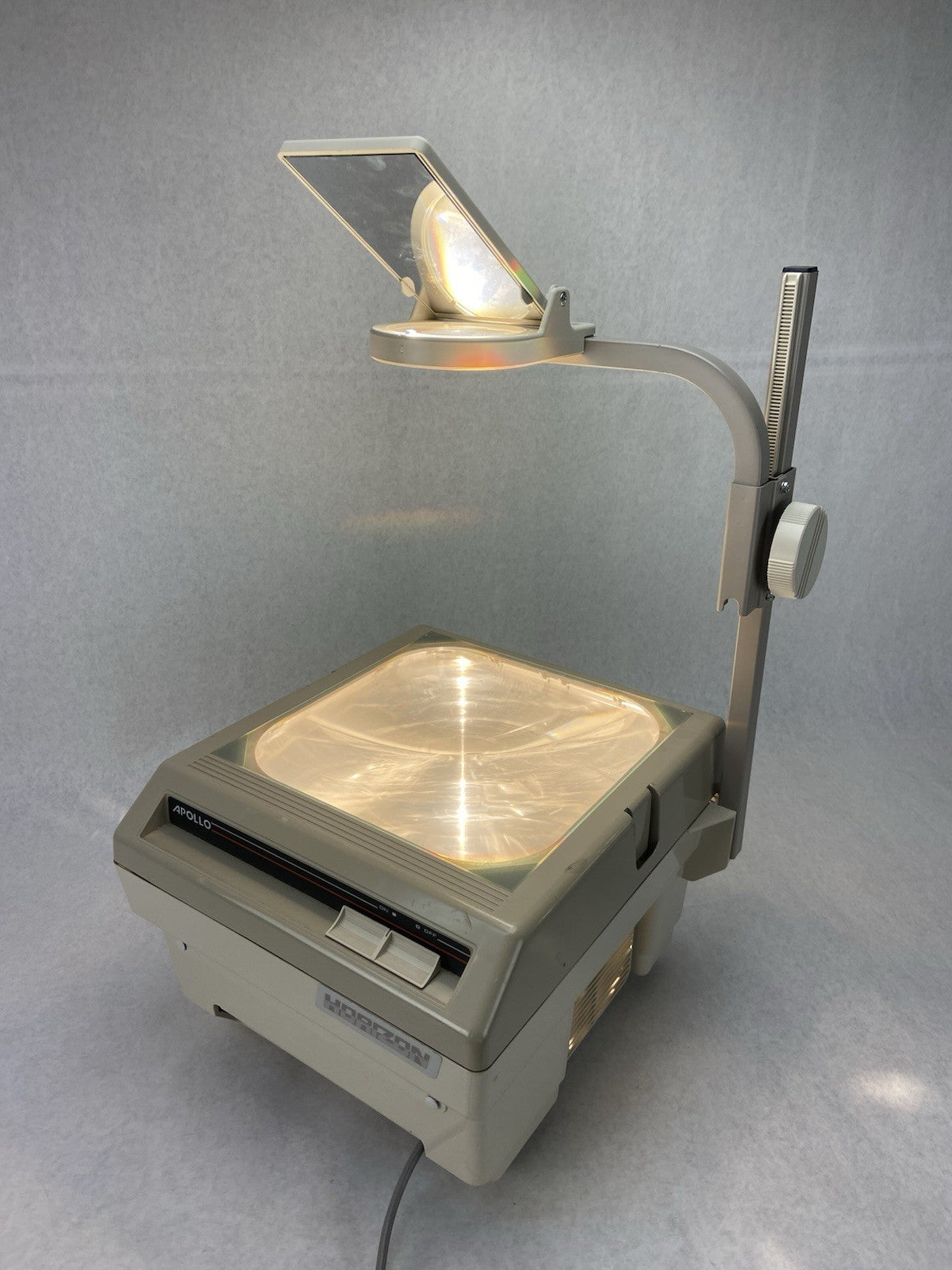 Apollo Horizon Overhead Projector Model 15000 Series0