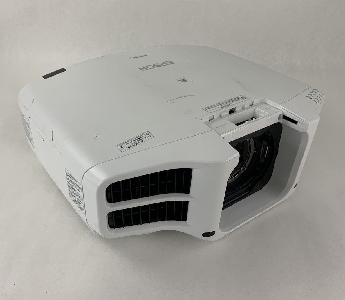 Epson Pro G7400U H762A 3LCD Projector - Parts or Repair0