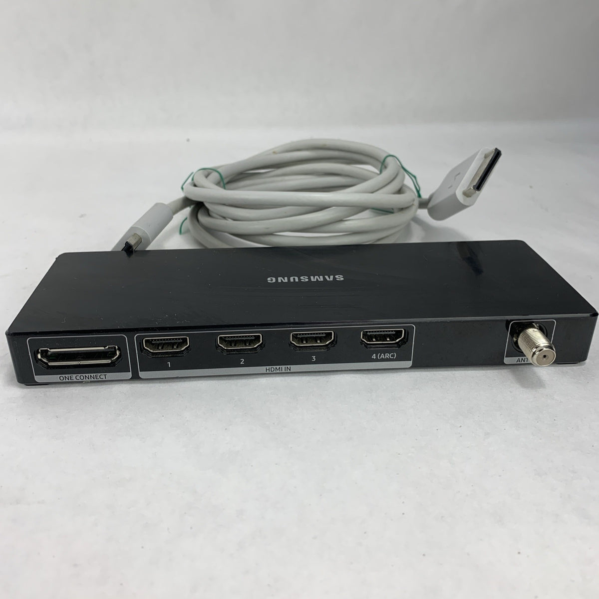 Samsung One Connect Box BN96-44628G External Connection Hub with Cable3