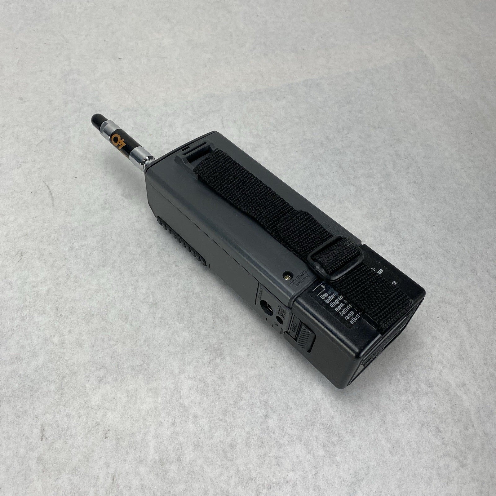 General Electric 3-5979 40-Channel Handheld CB Transceiver Untested