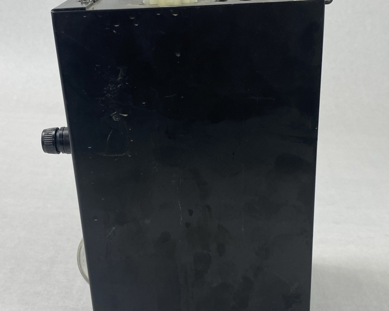 Onan OT Battery Charger Model 5-00300-315202 2 Amp 12/24 Volt - Parts or Repair