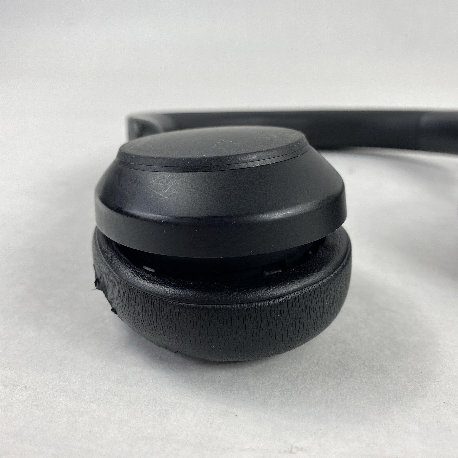 Jabra Evolve2 65 Stereo USB-C Wireless Stereo Headset w/ Dongle and Case Tested