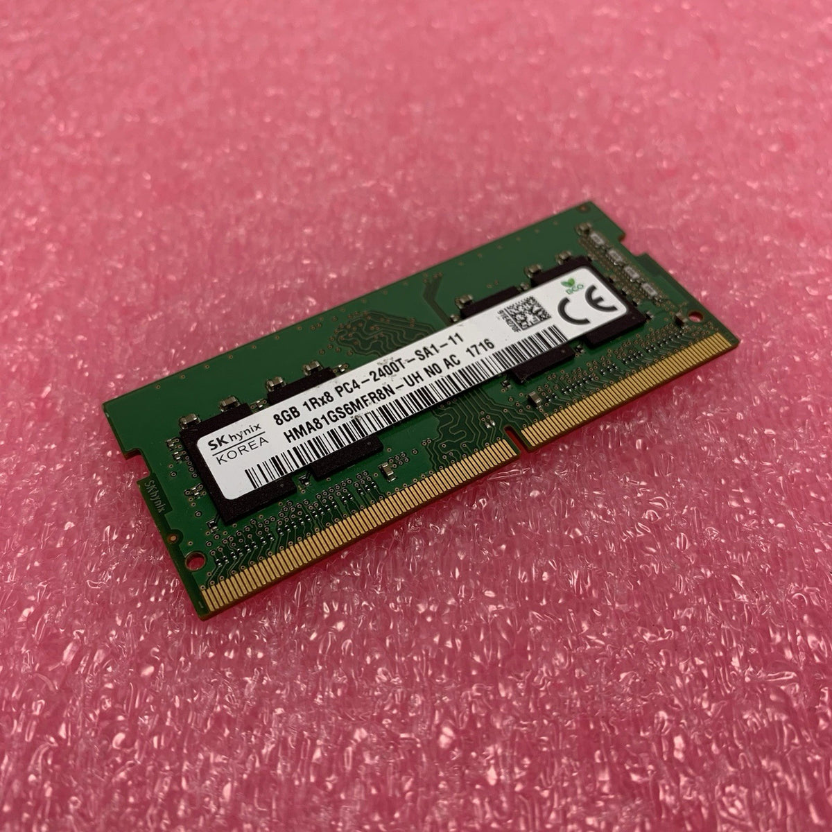SK Hynix HMA81GS6MFR8N-UH PC4-2400T-SA1-11 8GB 1Rx8 Desktop Memory RAM0
