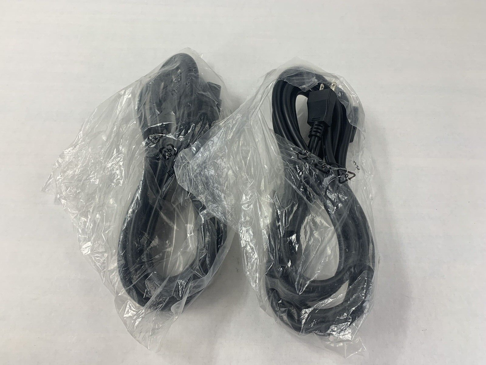Lot of 2 Cisco 72-2105-01 12ft Heavy Duty 16A 250V AC Power Cable