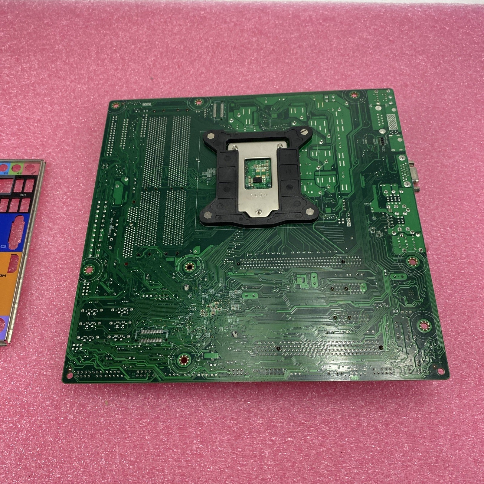 Gateway DX4840 Motherboard Intel Core i3-550 2.0GHz No RAM w/ Shield