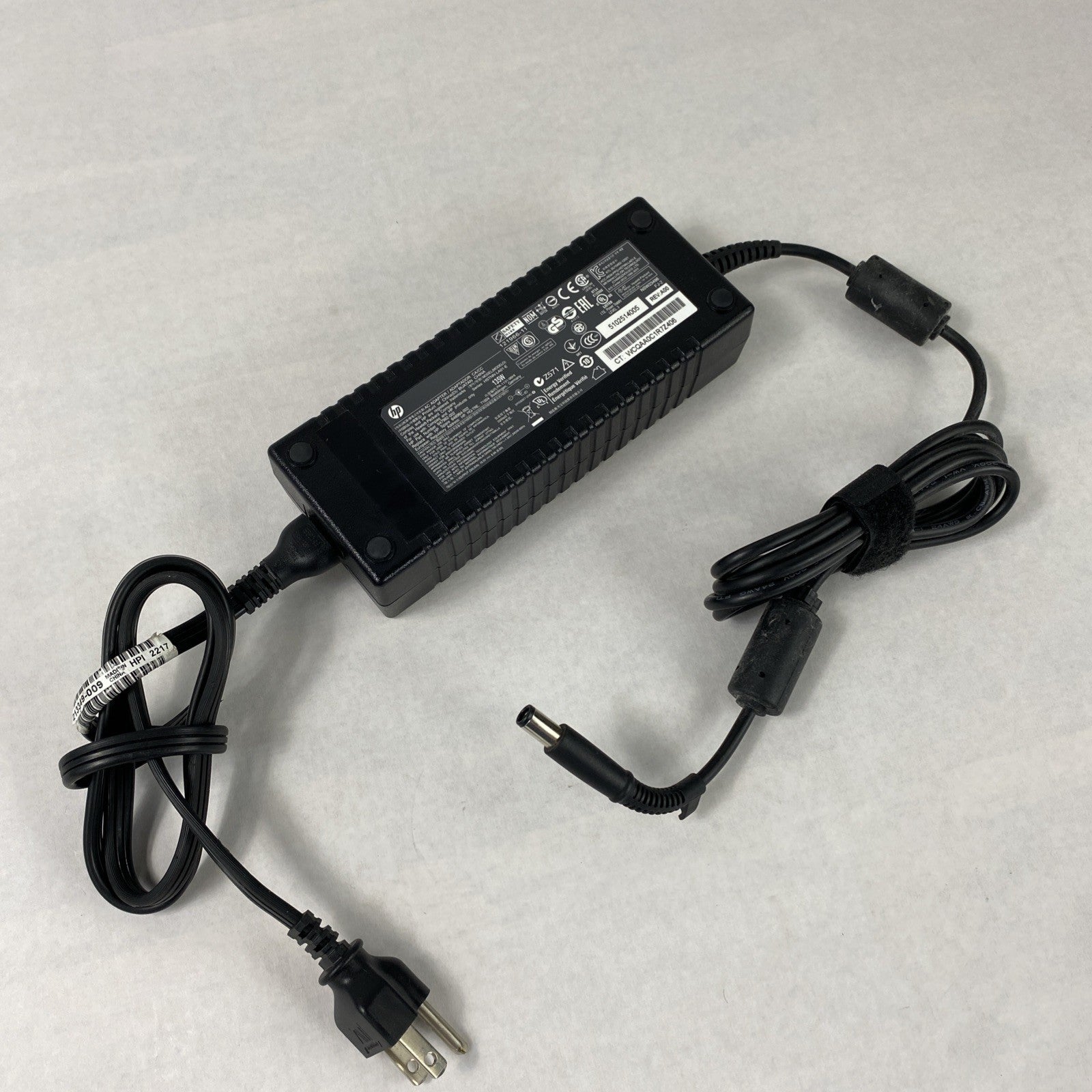 HP HSTNN-LA01-E 135W 19.5V 6.9A 7.4mm Barrel AC Power Adapter (Lot of 10)