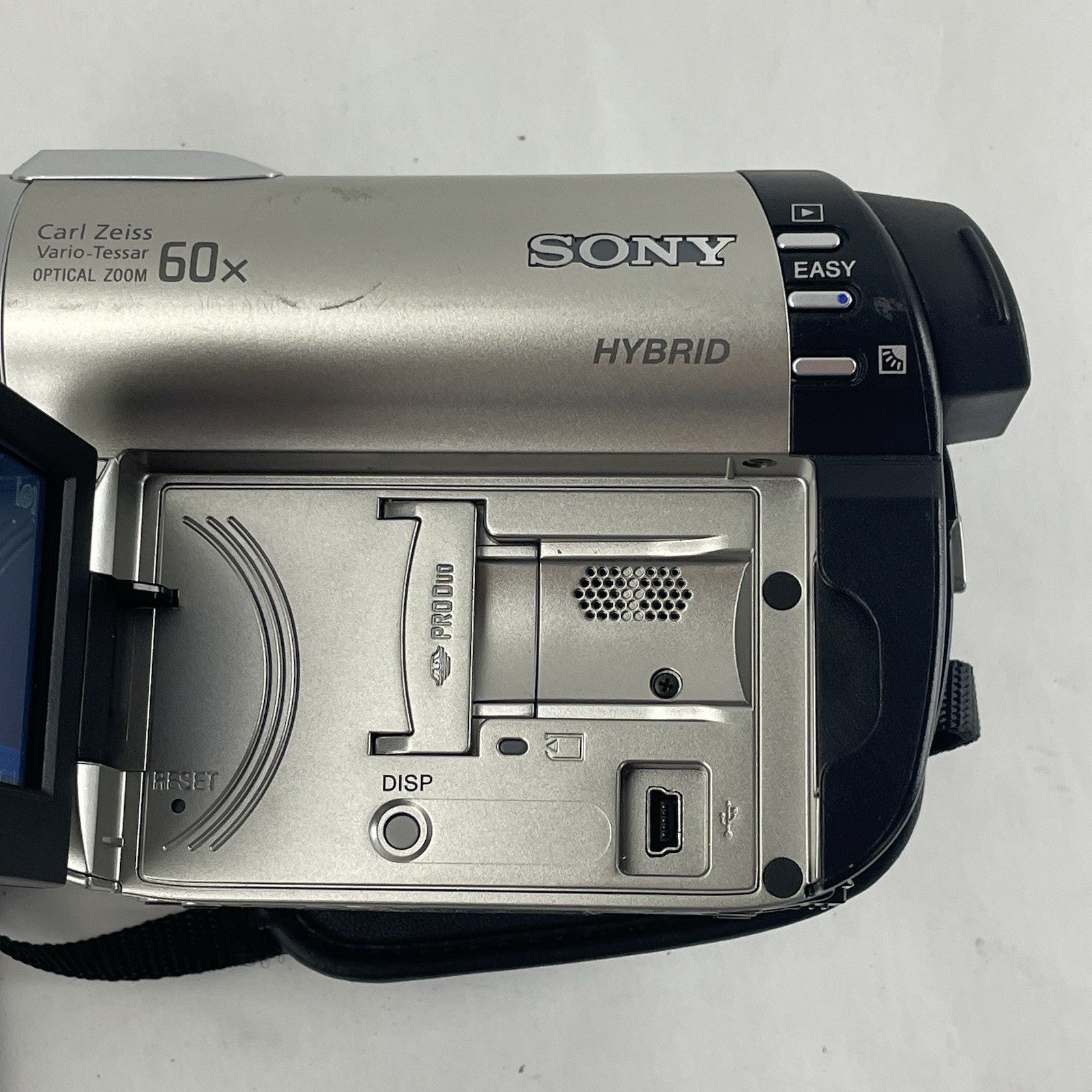 Sony Handycam DCR-DVD650 Camera ONLY Tested & Reset No Power Cord/Battery4