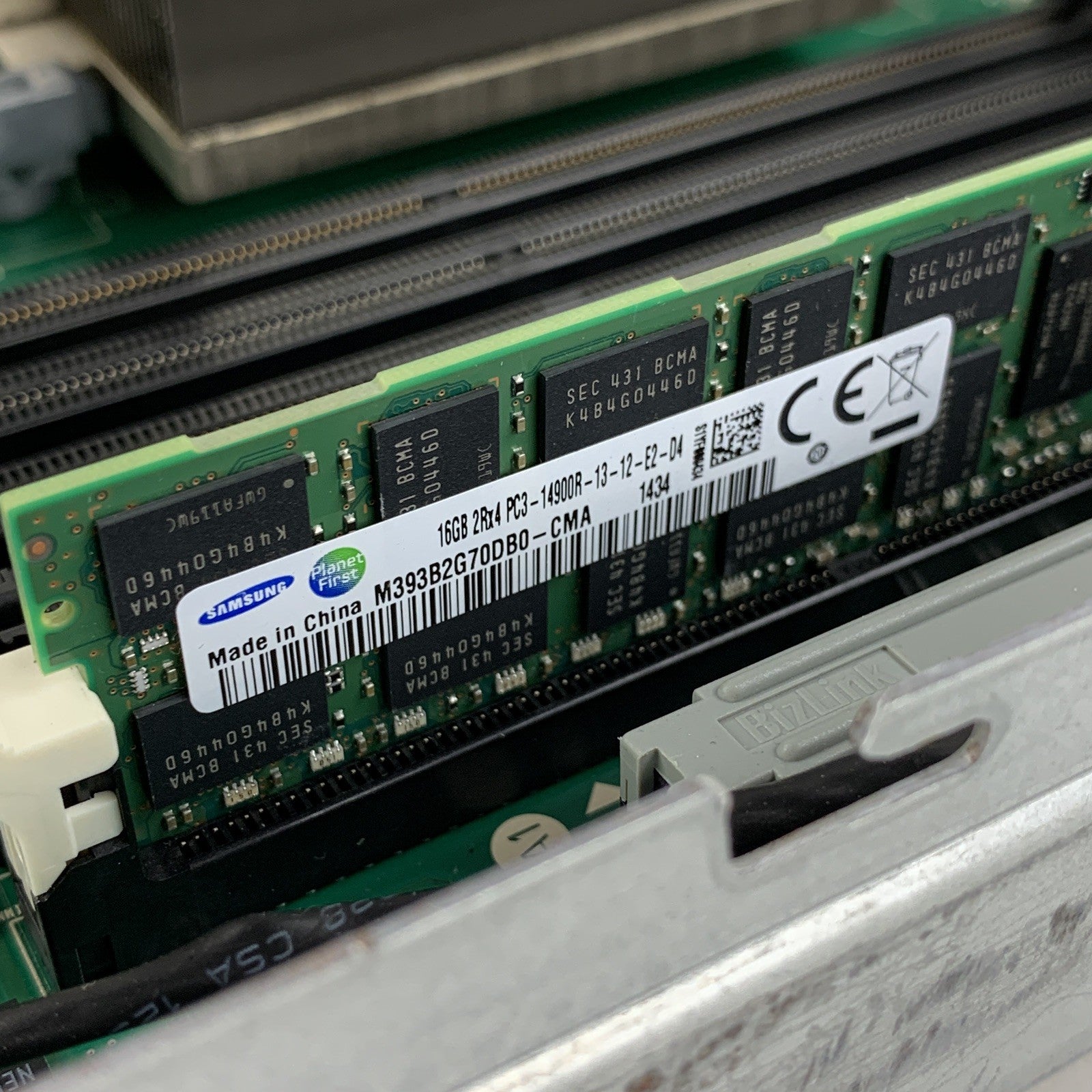 Dell PowerEdge R610 Server 1x Xeon E5520 2.27 GHz 16 GB RAM No HDD No OS