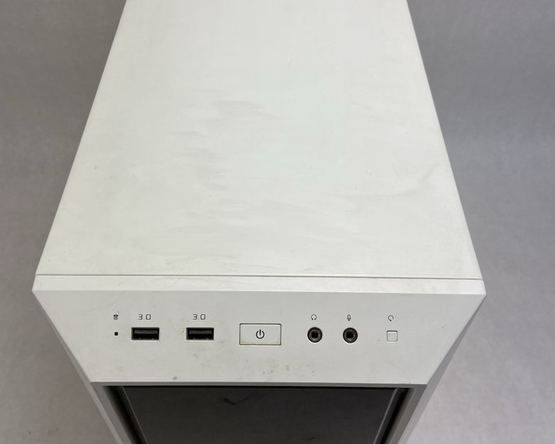 Cooler Master MasterBox 5 ATX Mid Tower Computer Case Seasonic SS-520GM 520W PSU