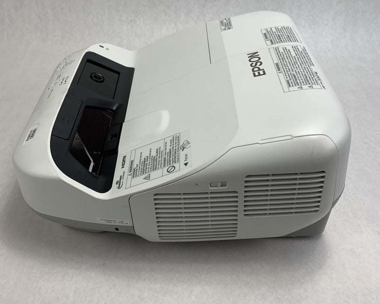 Epson H599A BrightLink 595Wi LCD Lamp Projector 1870 Lamp Hours No Remote