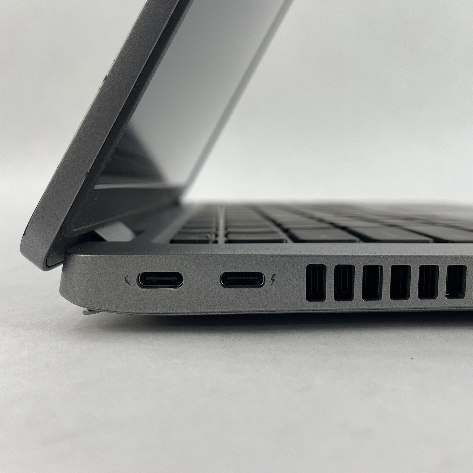 Dell Latitude 5420 14" i5-1145G7 2.60 GHz 8 GB RAM No SSD/OS/AC/Batt5