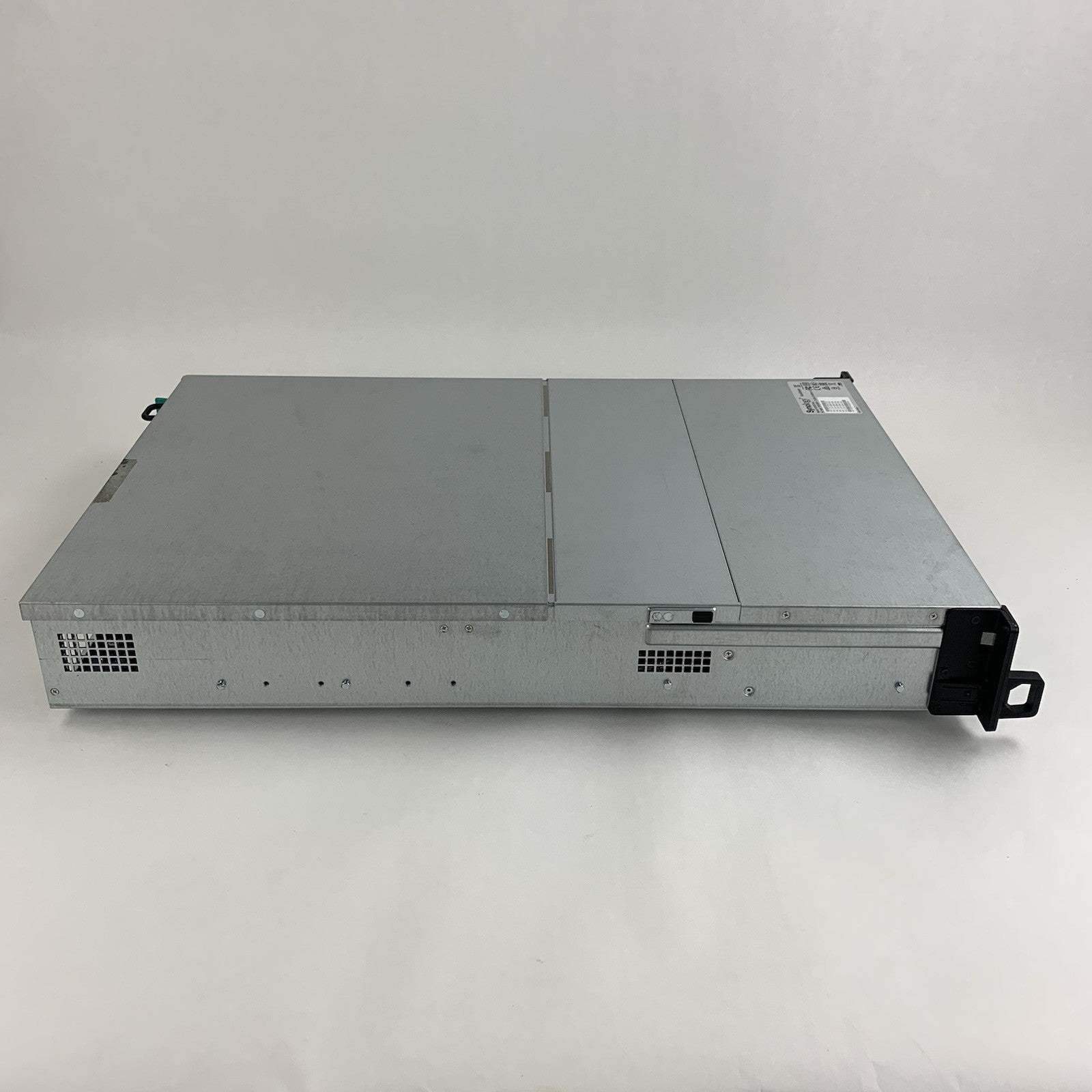 Synology RS18017XS+ RackStation 12-Bay 1x D-1531 2.2 GHz 16 GB Ram No OS No HDD4