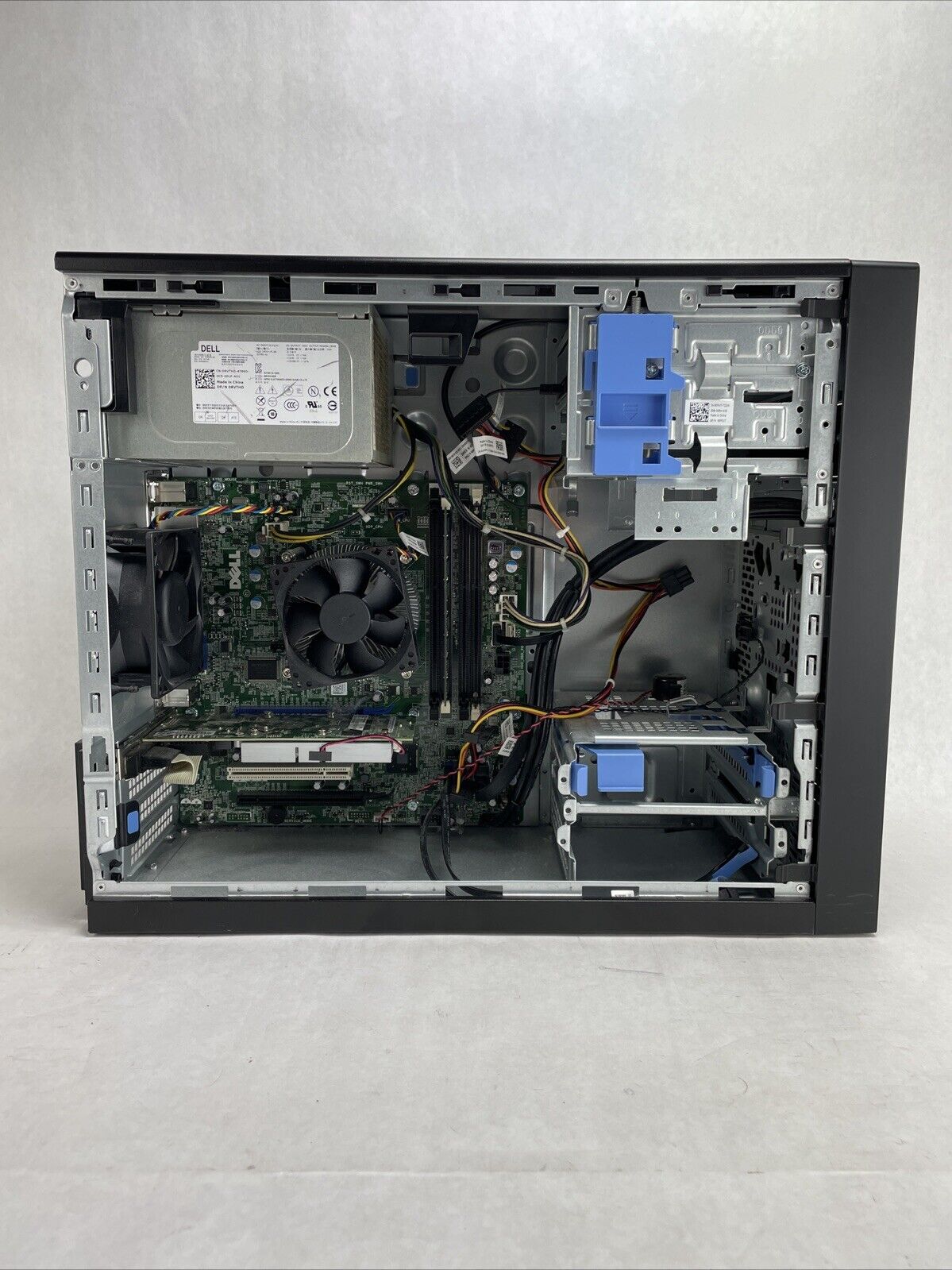 Dell Precision T1700 MT Intel Xeon E3-1740 3.5GHz 8GB RAM No HDD No OS
