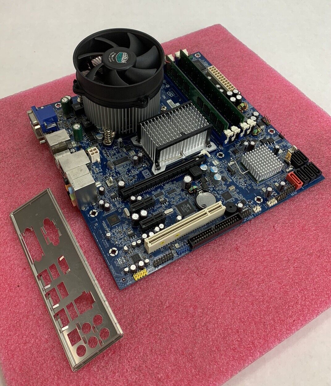 Intel DG33TL Motherboard Intel Pentium Dual E2160 1.8GHz 2GB RAM w/Shield