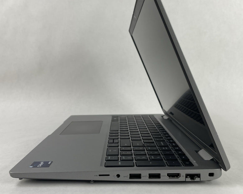 Dell Latitude 5540 15.6" i5-1345U 4.35 GHz 8 GB RAM No SSD/OS/AC - Worn