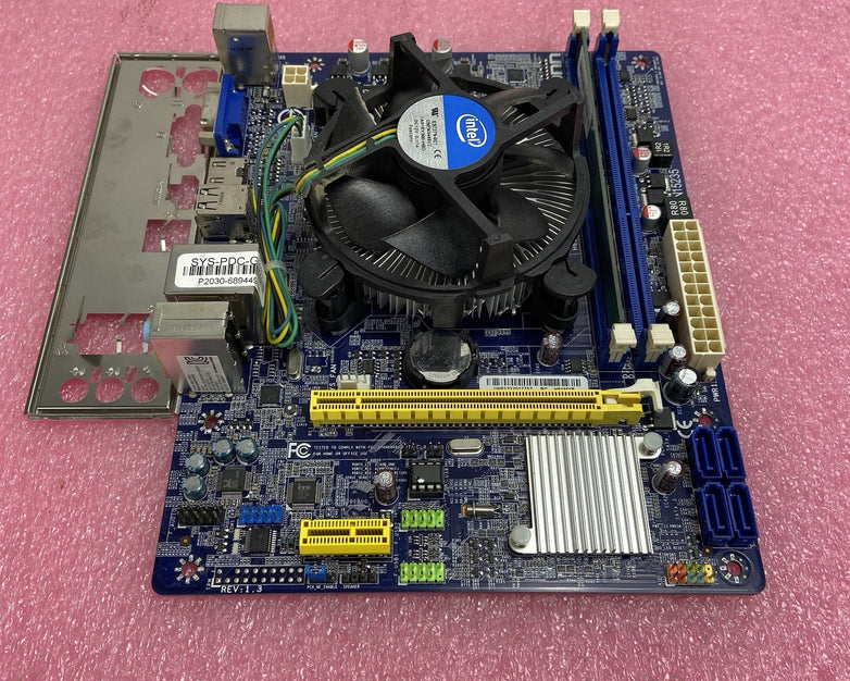 Foxconn H61MXE Motherboard Intel Pentium G2030 3GHz 4GB RAM w/IO Shield