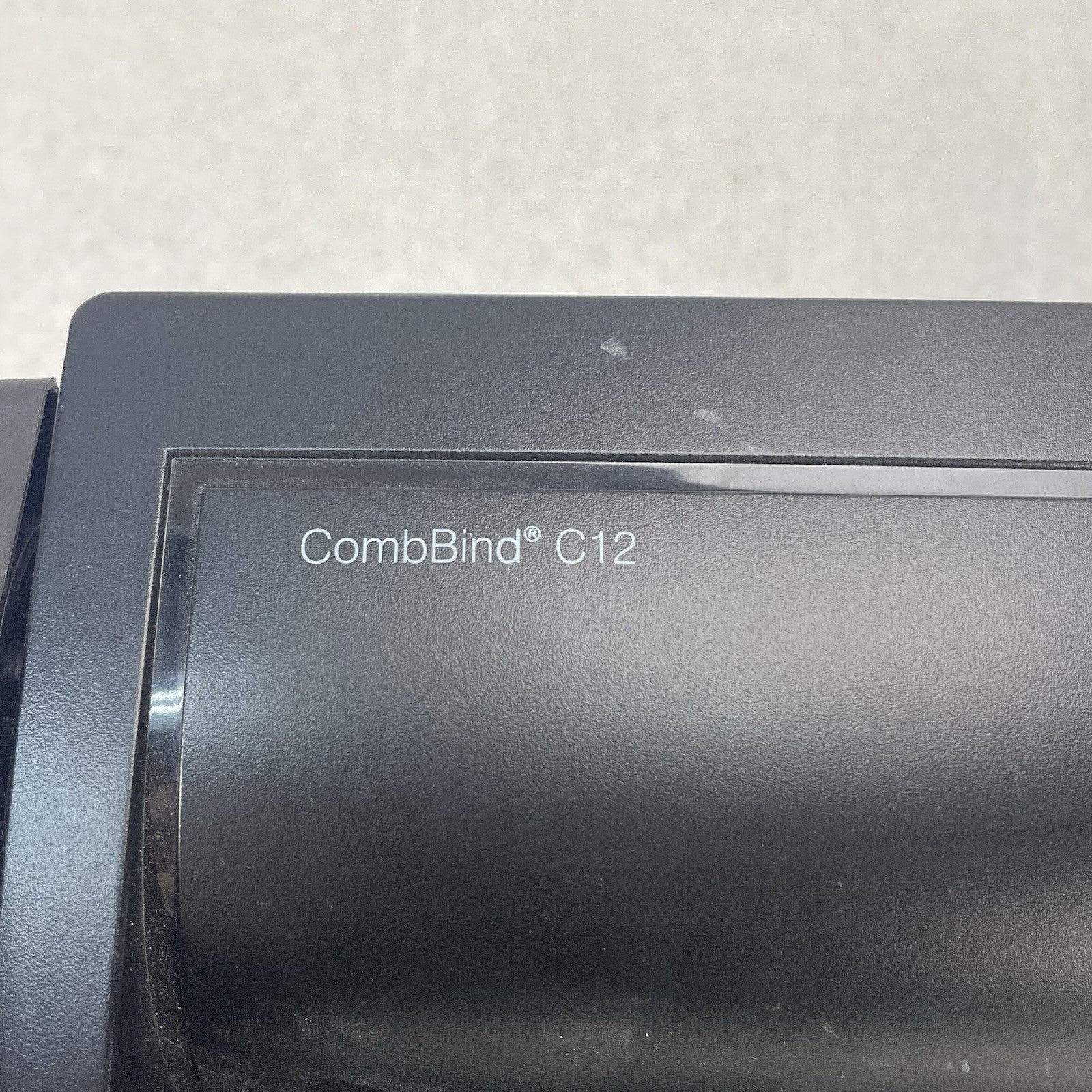 Swingline GBC CombBind C12 Manual Binding Machine4