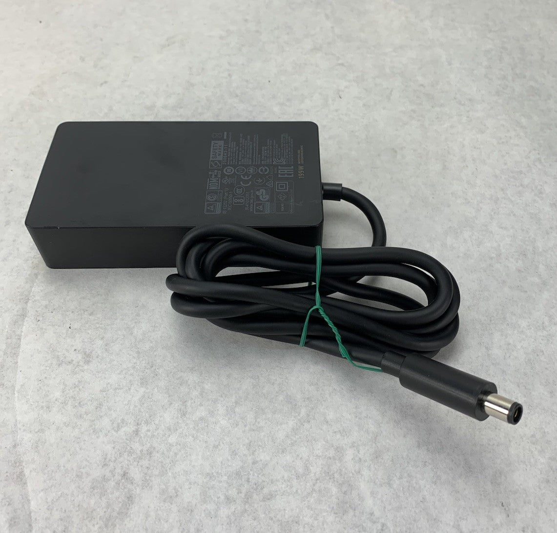 Microsoft 1931 15.35V 12.96A 199W Surface Dock AC Adapter4