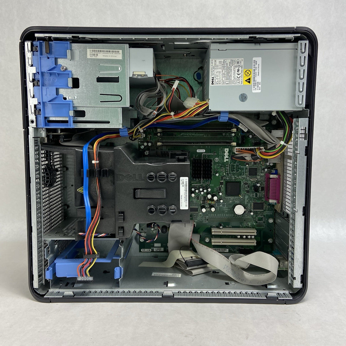 Dell Optiplex GX520 MT Intel Pentium 4 3GHz 4GB RAM No HDD No OS9