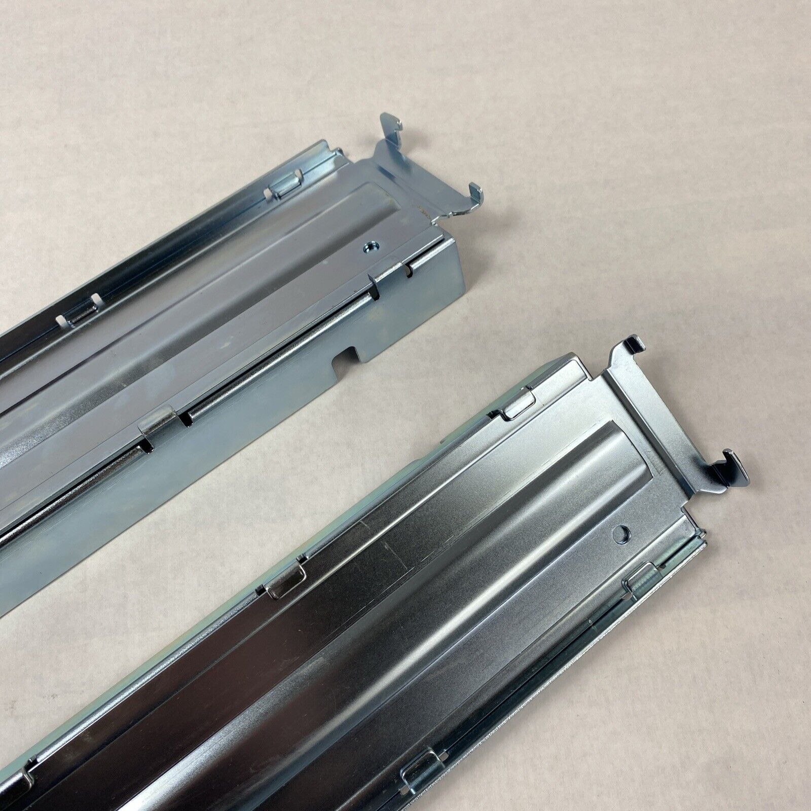 IBM 00VJ949 3U Left Right Sliding Rail Kit