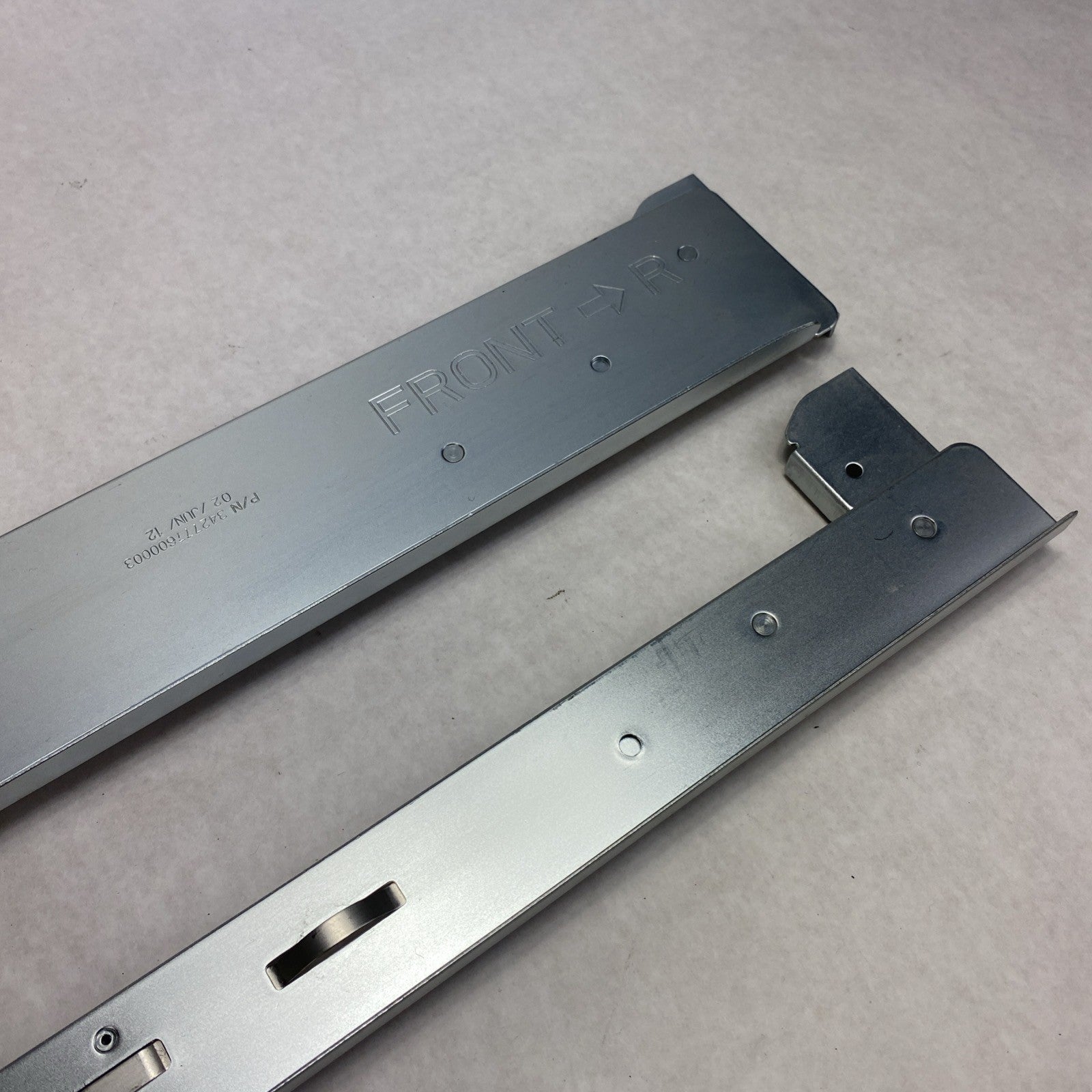 Dell PowerVault MD1120 MD1200 MD1220 MD3200i NY7TM 6J2F2 2U Rail Set 8