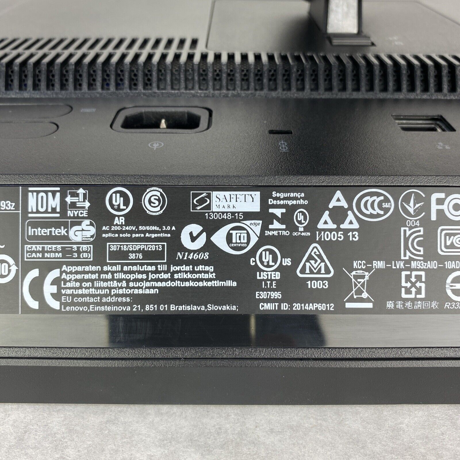 Lenovo ThinkCentre M93z 23" AIO Intel Core i5-4590S 3.0GHz 8GB RAM No HDD OS