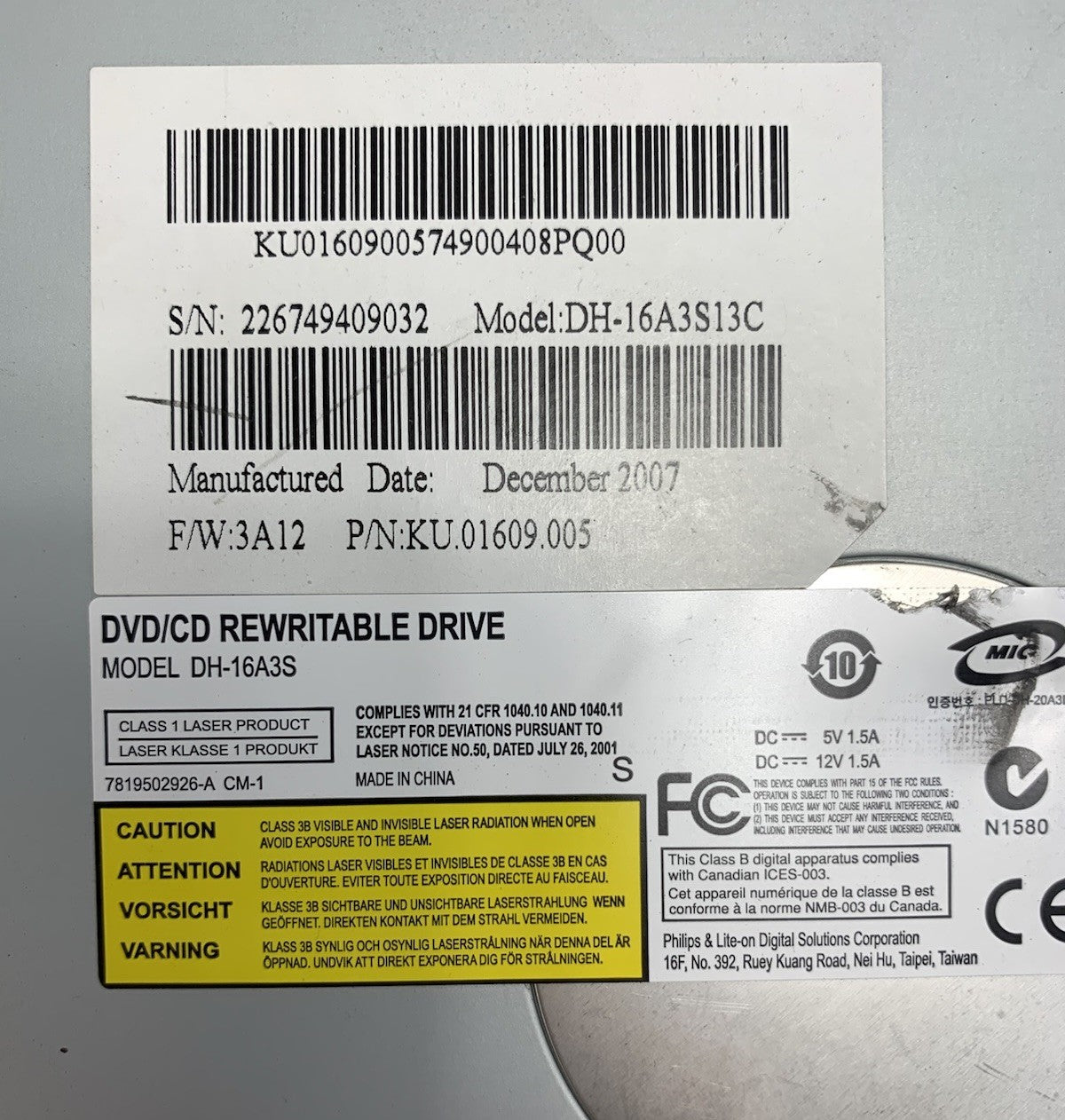 IBM DH-16A3S DVD/CD Rewritable Drive6