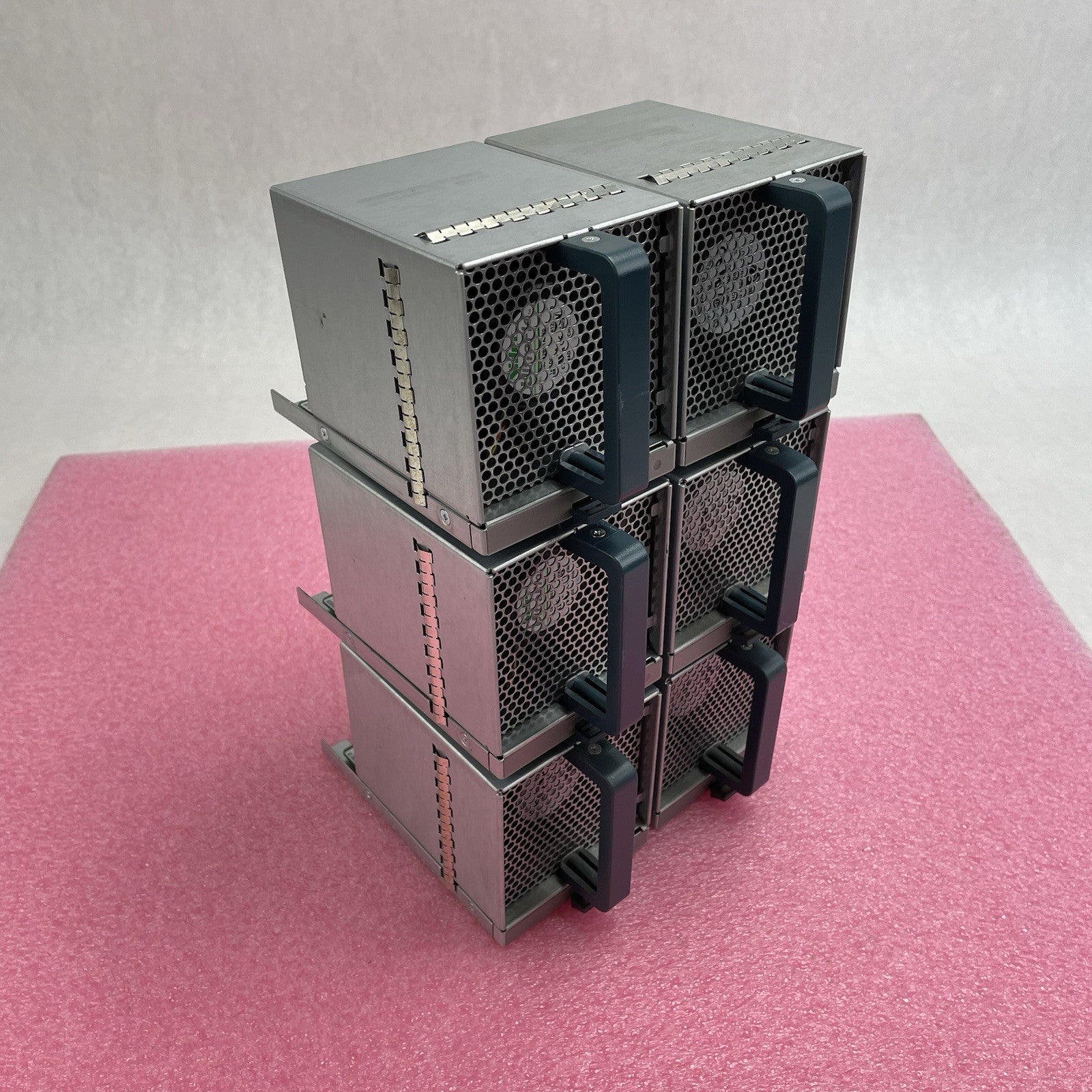 Cisco N20-FAN5 V2 Blade Server Fan Module 800-30208-06 Lot of 6