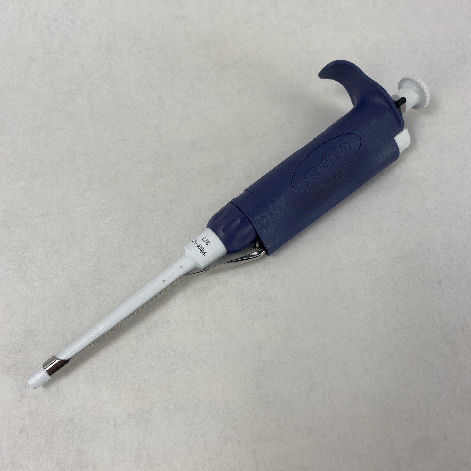 Rainin Pipetlite L300 LTS 20-300 µL Single Channel Handheld Manual Pipette0
