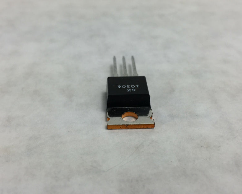 SK 10304 Integrated Circuit   Lot of 3  NOS