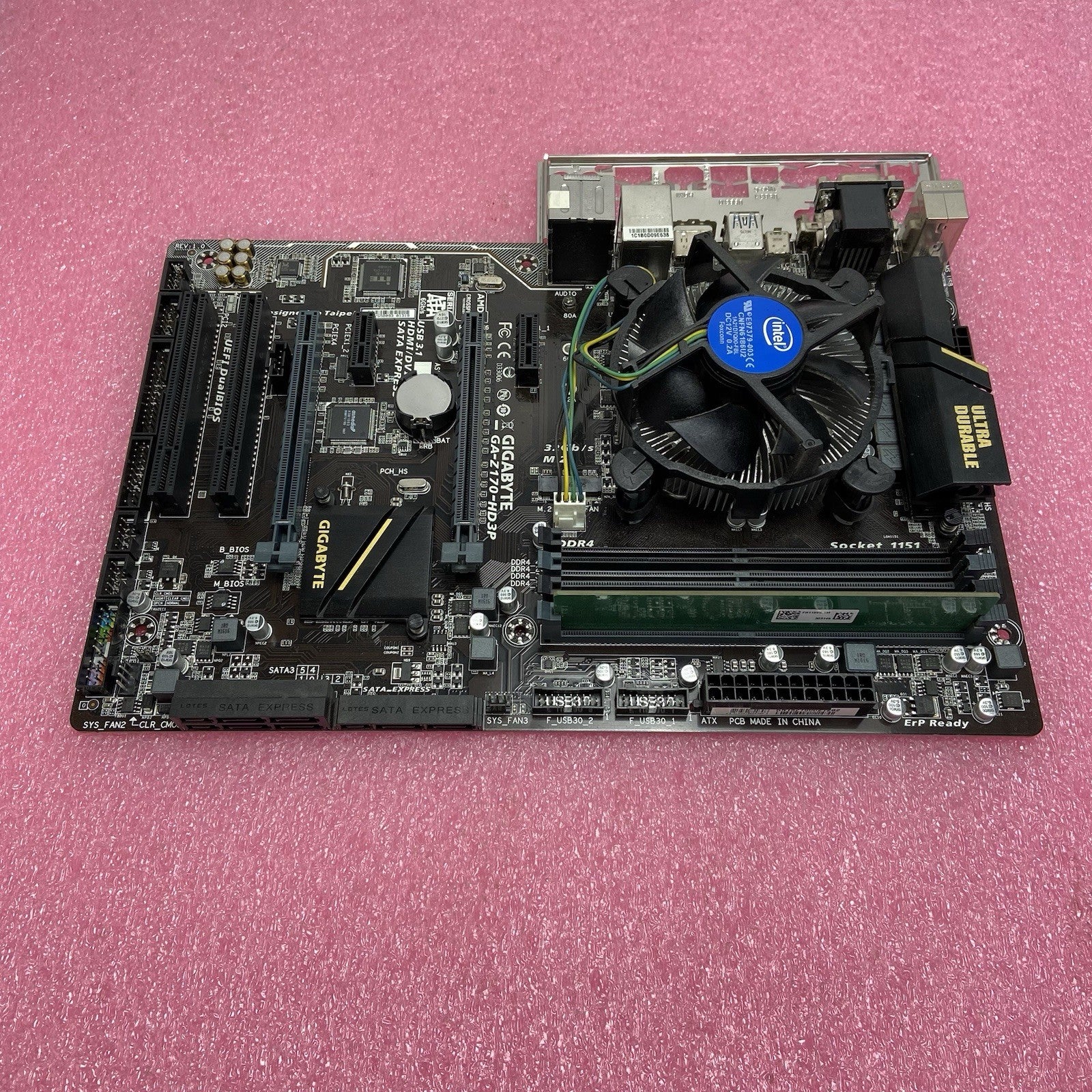 Gigabyte Z170-HD3P-CF Motherboard Intel Core i7-6700 3.4GHz 8GB RAM w/IO Shield2