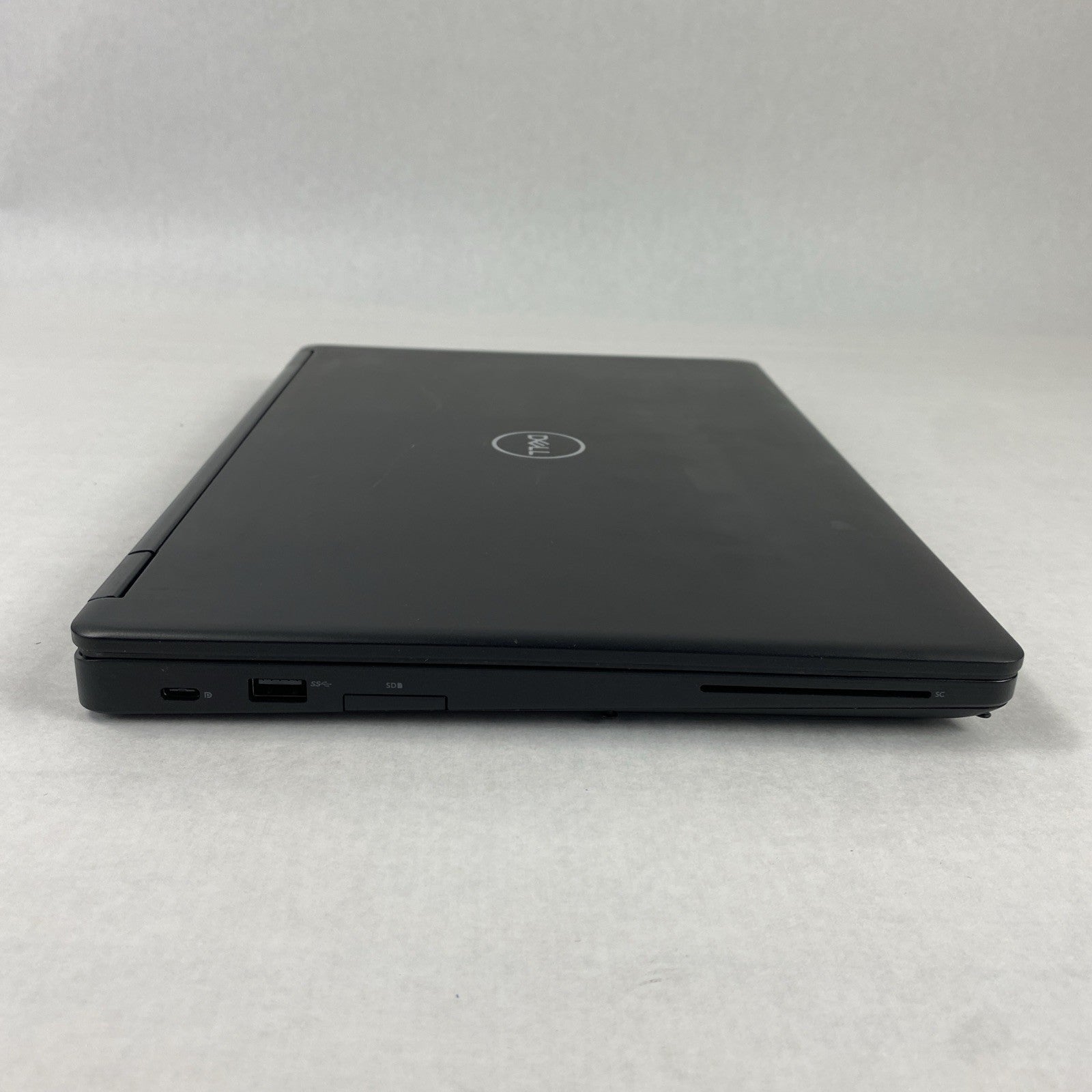 Dell Latitude 5490 Core i3-8130U 2.20 GHz 8 GB RAM 14" No HDD No OS