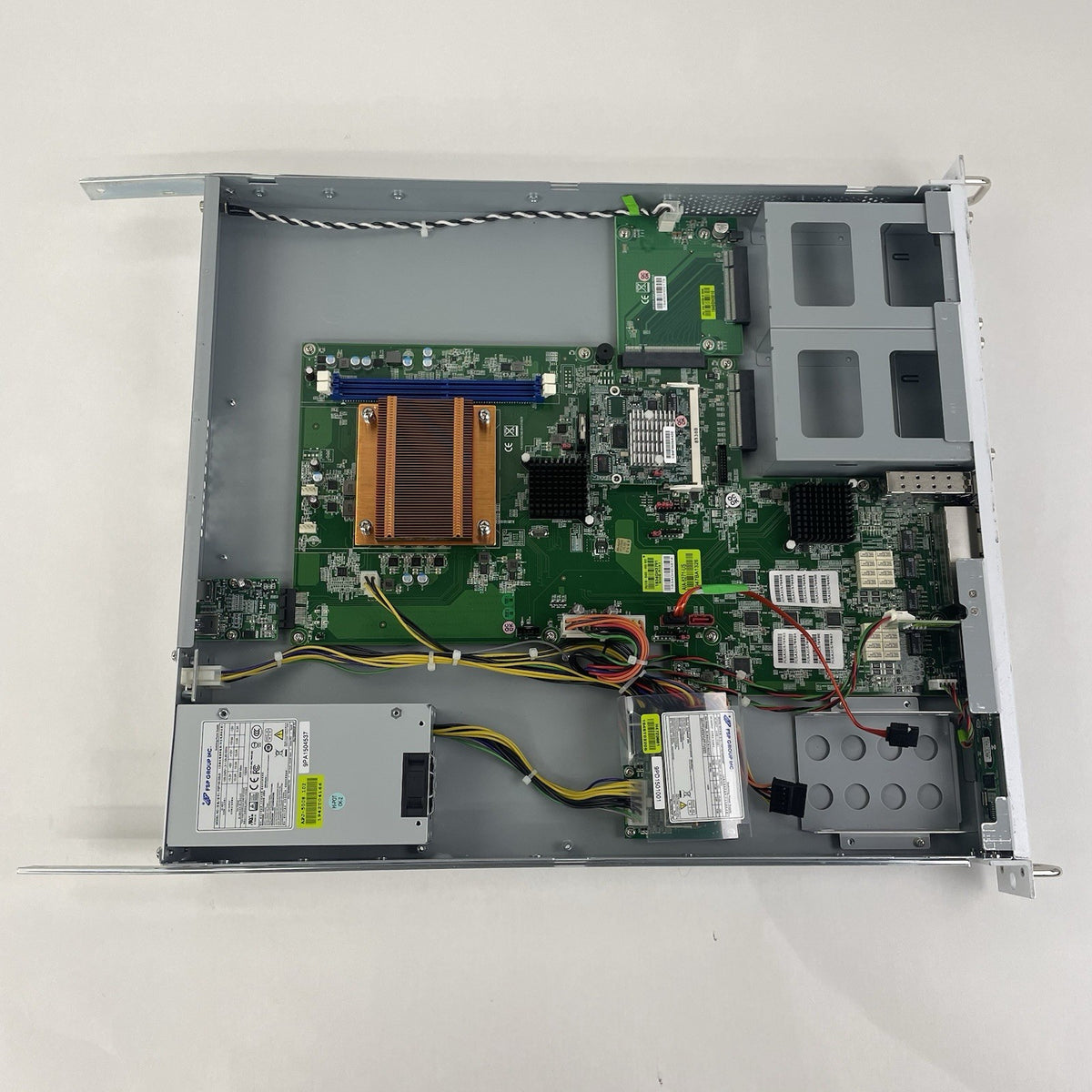 Sophos SG 430 Rev 2 Firewall No Ram No HDD No OS - Tested12